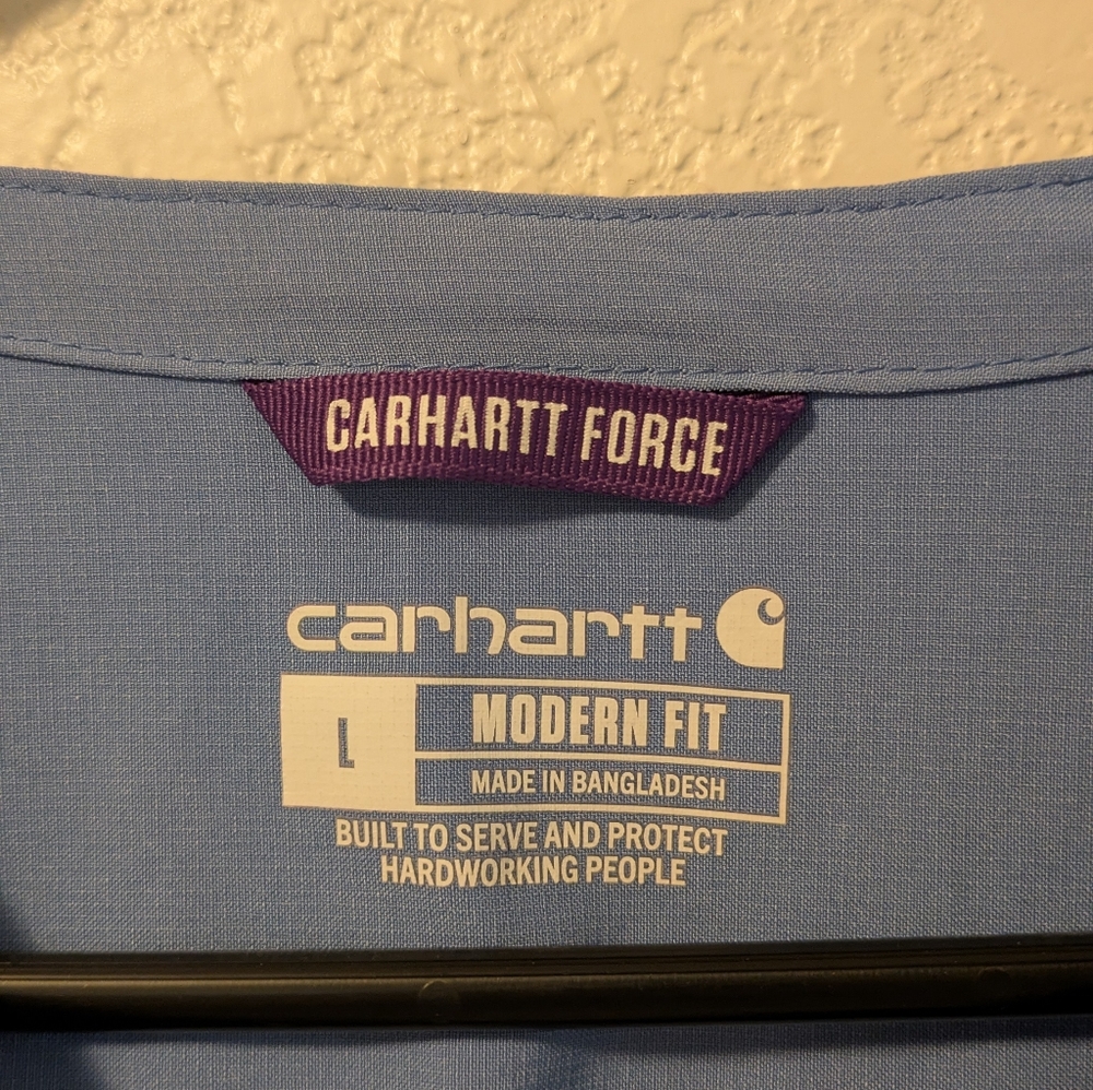 Carhartt Force Cross Flex Blue V-Neck Scrub Shirt - Picture 5 of 11